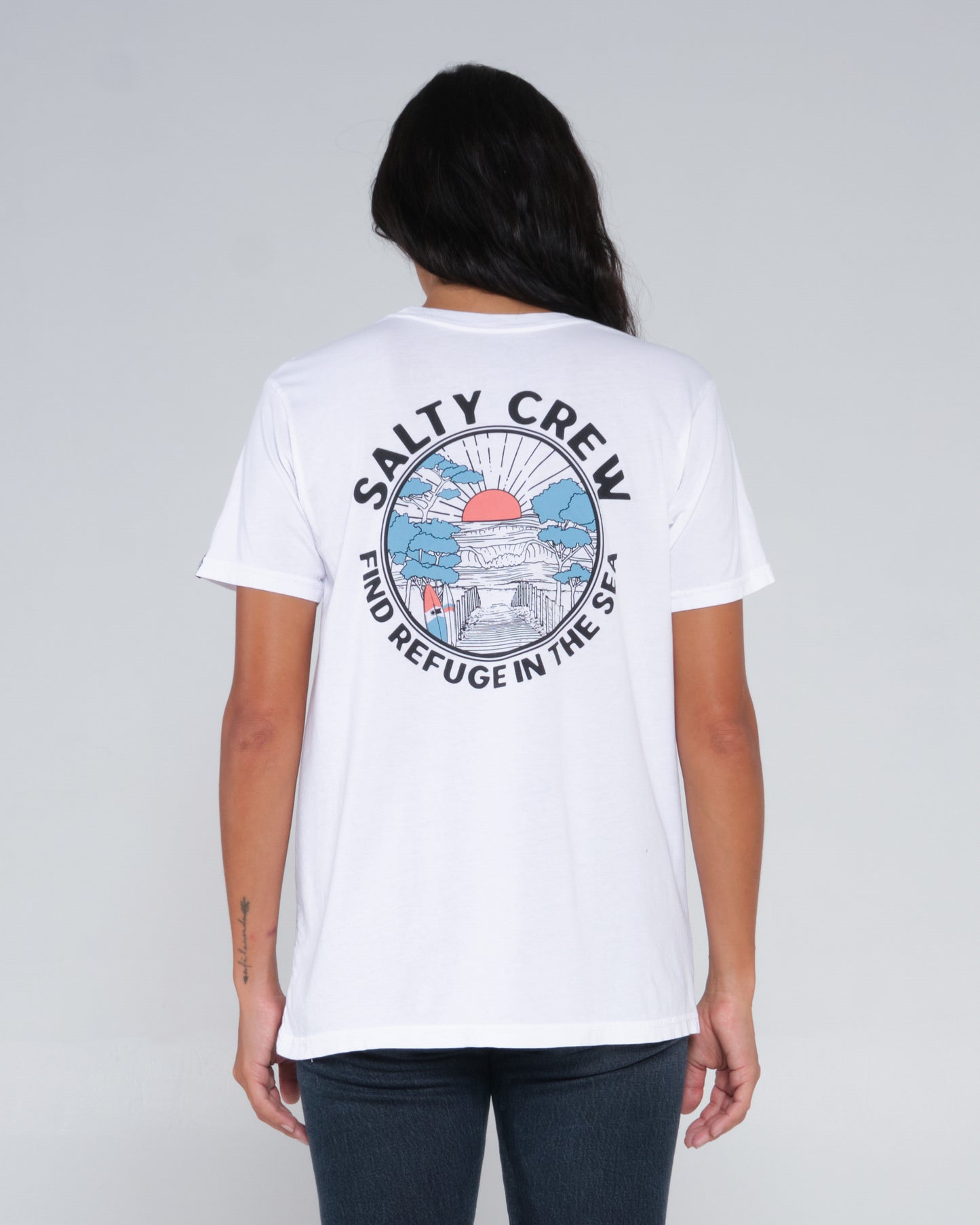 BEACH BREAK BOYFRIEND TEE - White