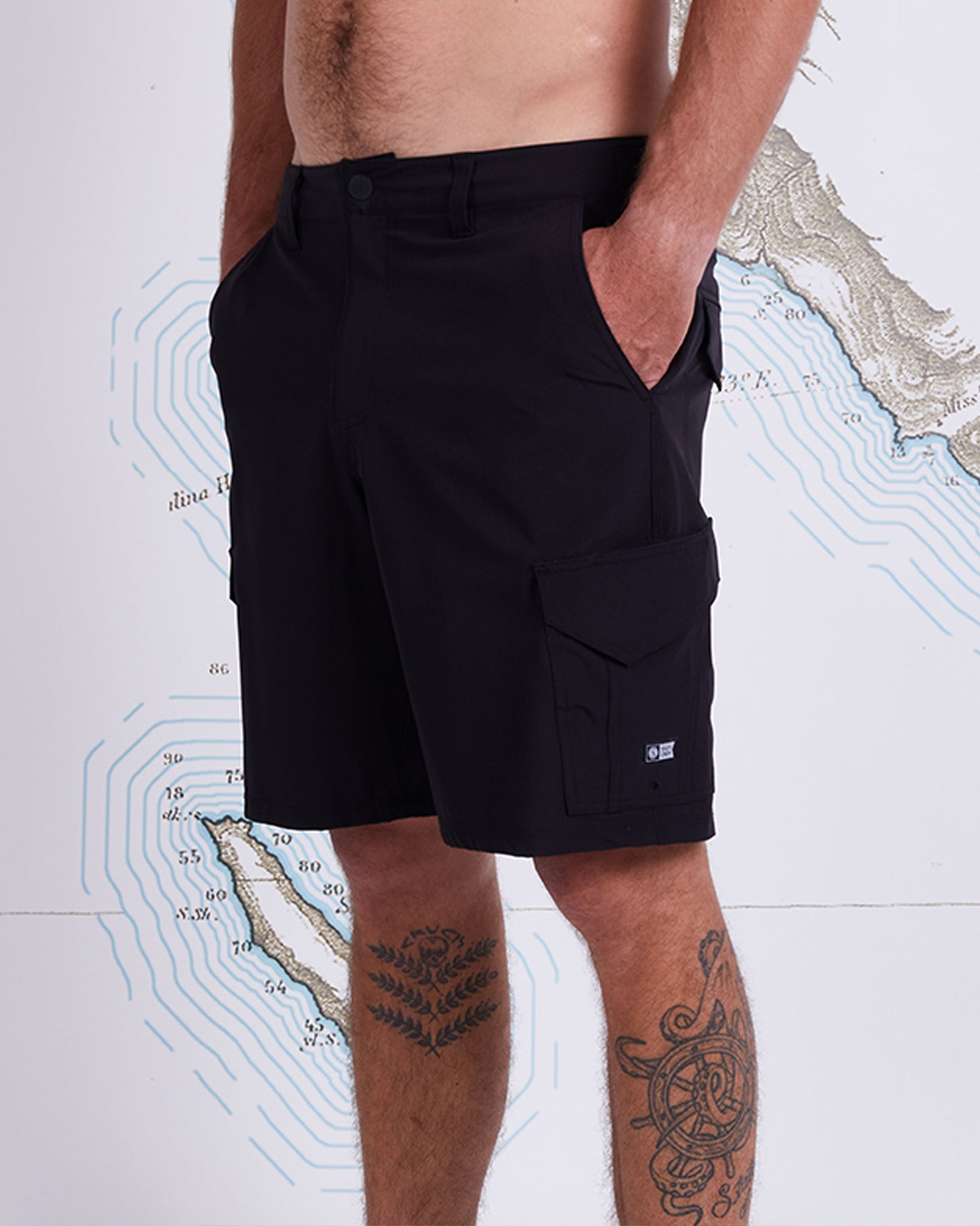 DEEP SEA III CARGO SHORT - BLACK