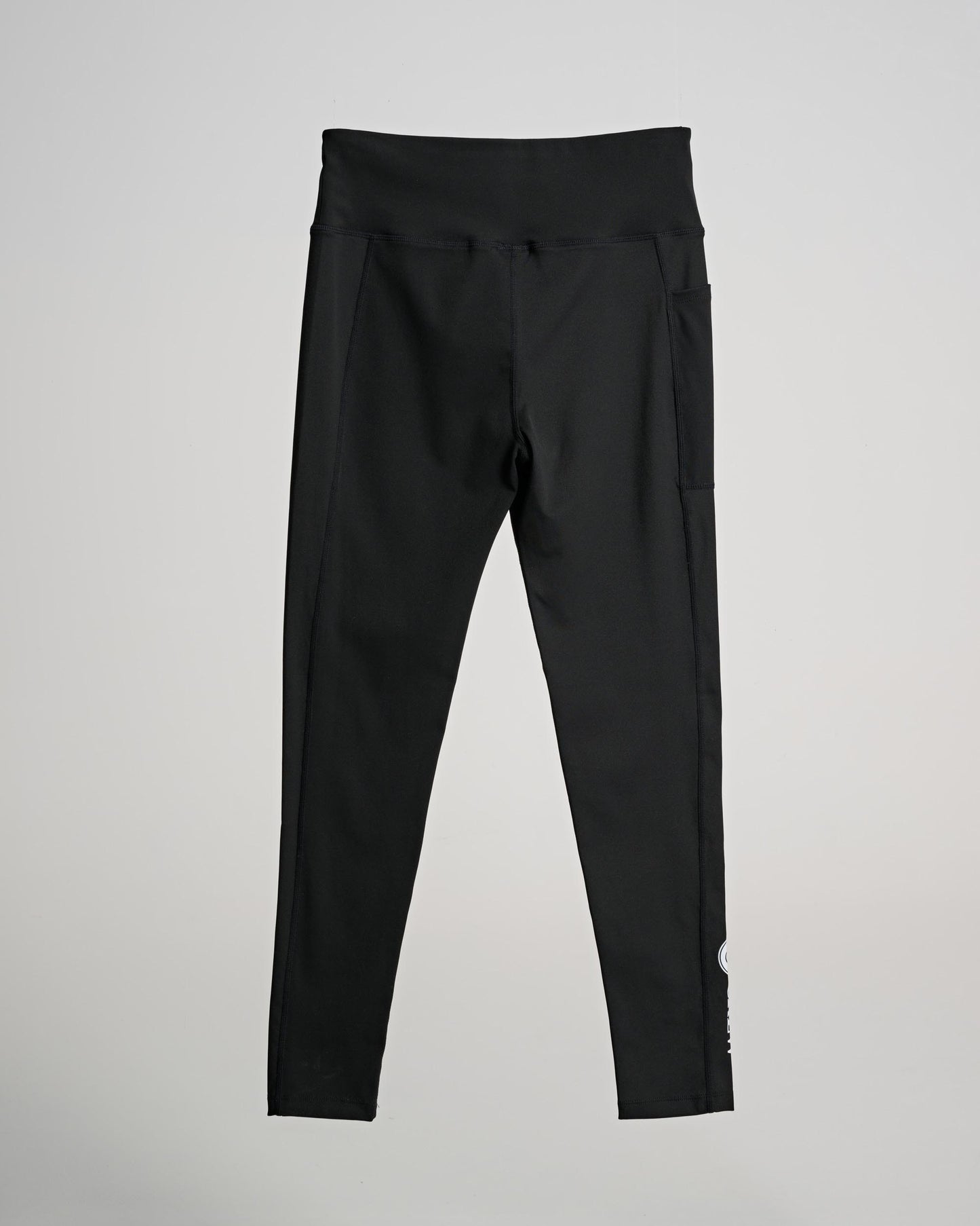 SCW44601_BLK_2_uteqjj_1705630832